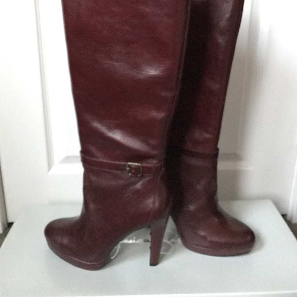 Jessica Simpson Khalen Leather Knee-High Boot Sz 9
